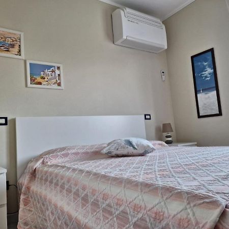 Appartamento Caletta Розиняно Солвей Екстериор снимка