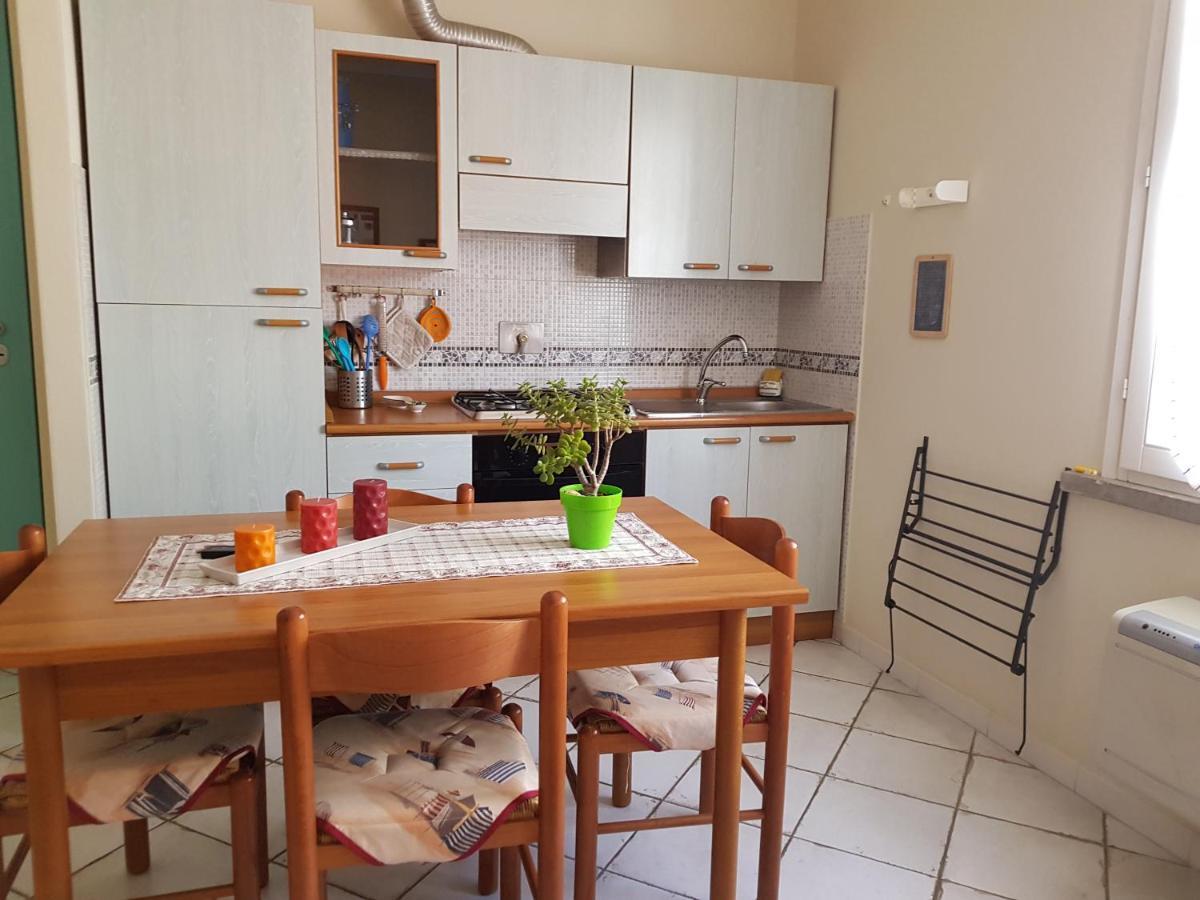 Appartamento Caletta Розиняно Солвей Екстериор снимка